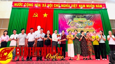 Liên hoan tiếng hát Người cao tuổi 2023