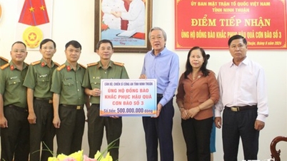 Vietnam Fatherland Front Committee of the province: Received 1.42 billion VND to support people to overcome the consequences of storm No. 3