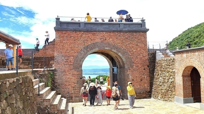 Près de 9 000 visiteurs ont visité « Thien ha de nhat hung quan » après 3 jours d'ouverture