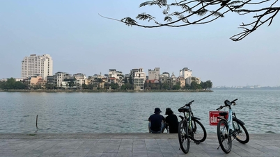 តើមានអ្វីនៅក្វាងអាន?