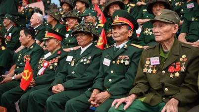 សំណើ​បង្កើន​ប្រាក់​ឧបត្ថម្ភ​សម្រាប់​ទាហាន​ដែល​ត្រូវ​បាន​គេ​រំសាយ