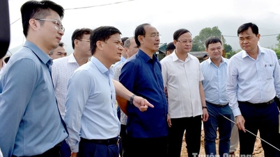 រដ្ឋបាលផ្លូវល្បឿនលឿនវៀតណាមពិនិត្យការដ្ឋានសាងសង់គម្រោងផ្លូវល្បឿនលឿន Tuyen Quang - Ha Giang