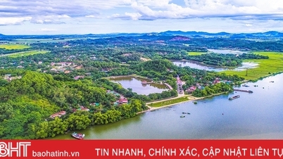 ភ្នំ Tam Soa និងទន្លេ