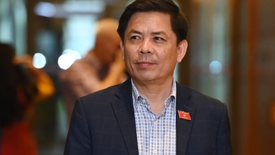 លោក ង្វៀន វ៉ាន់ថេ អតីតរដ្ឋមន្ត្រីក្រសួងដឹកជញ្ជូន ត្រូវបានស្នើឲ្យដាក់វិន័យ។