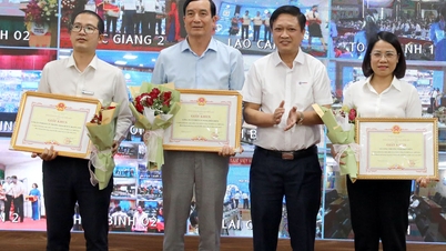 សន្និសិទអតិថិជនសាជីវកម្មថាមពលខាងជើង