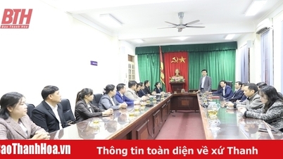 គណៈប្រតិភូមន្ទីរសុខាភិបាលខេត្ត Hua Phan បានទៅសួរសុខទុក្ខ និងបំពេញការងារនៅខេត្ត Thanh Hoa
