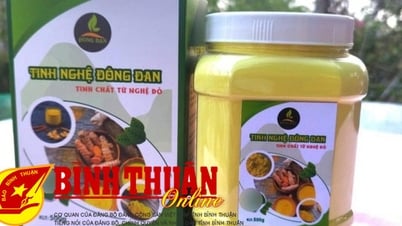 Trao Quyết định chứng nhận 6 sản phẩm đạt chuẩn OCOP 3 sao cấp huyện