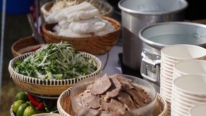 Vietnam Pho Festival 2024 រៀបចំដោយ Saigontourist Group សហការជាមួយកាសែត Tuoi Tre បង្កើតការភ្ញាក់ផ្អើល