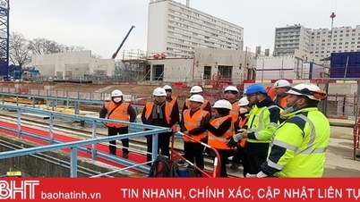 Lãnh đạo Hà Tĩnh tìm hiểu các công trình thích ứng biến đổi khí hậu tại châu Âu