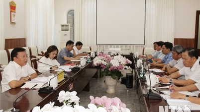 UBND tỉnh họp cho ý kiến về dự thảo quy định hạn mức giao đất chưa sử dụng cho cá nhân