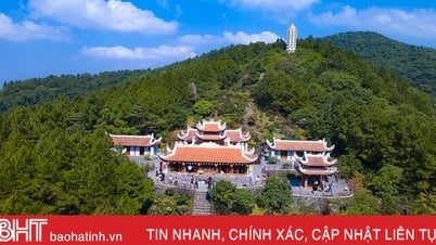 ត្រៀម​សម្រាប់​ថ្ងៃ​បើក​បុណ្យ​វត្ត Huong Tich