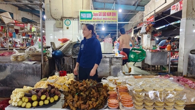 ផ្សារលើពិធីបុណ្យ Doan Ngo៖ តម្លៃទំនិញជាច្រើនកើនឡើងយ៉ាងខ្លាំង