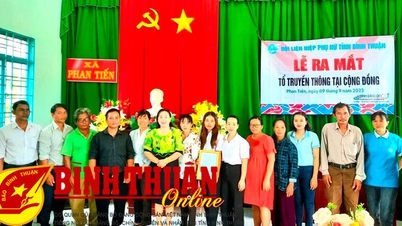 សម្ពោធ​ក្រុម​ប្រព័ន្ធ​ផ្សព្វផ្សាយ​សហគមន៍​អនុវត្ត​គម្រោង ៨