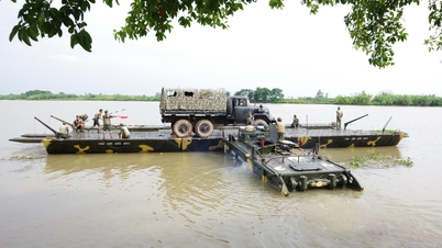 ការហ្វឹកហ្វឺនយោធានៅលើ "កន្លែងហ្វឹកហាត់" នៃទន្លេ Luoc