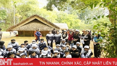 Mang yêu thương đến trẻ em Làng SOS Hà Tĩnh