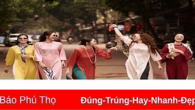 Ao Dai rental service is booming near Tet