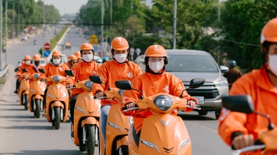 Tài xế công nghệ phải mặc trang phục riêng biệt khi lái xe