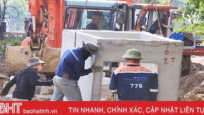 លូ "យក្ស" រំពឹងថានឹងជួយទីក្រុង Ha Tinh ឱ្យរួចផុតពីទឹកជំនន់