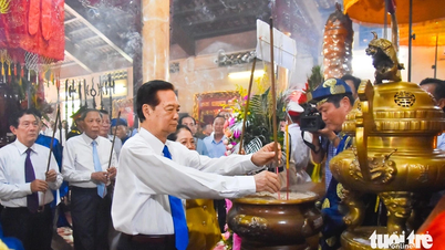 ពិធីបុណ្យ Nguyen Trung Truc តភ្ជាប់សហគមន៍