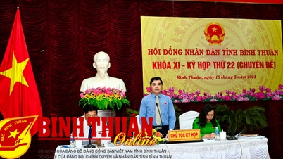 សម័យប្រជុំលើកទី២២ - ក្រុមប្រឹក្សាប្រជាជនខេត្តអាណត្តិទី XI៖ Binh Thuan ចំណាយថវិការដ្ឋជាង ២១៥ពាន់លានដុង ដើម្បីផ្គត់ផ្គង់ថ្លៃសិក្សាដល់សិស្ស