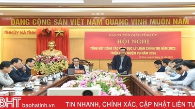 ផ្តោតលើការលើកកម្ពស់គុណភាពនៃការអប់រំទ្រឹស្តីនយោបាយ