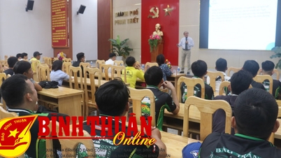 បណ្តុះបណ្តាលជំនាញទំនាក់ទំនងទេសចរណ៍