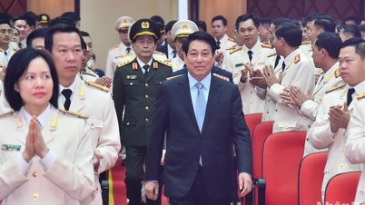 [Ảnh] Chủ tịch nước Lương Cường thăm, chúc Tết Bộ Tư lệnh Cảnh vệ