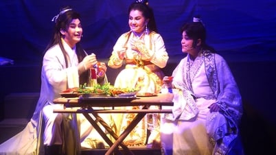 កំណែថ្មីរបស់ តាវ ក្វាន់ ដោយសិល្បករ បាច ឡុង