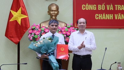 Appoint Mr. Nguyen Duc Vinh to hold the position of Chief of Office of Dak Lak Provincial People's Committee