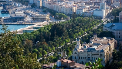Topless tourists in Spain could be fined up to 750 euros