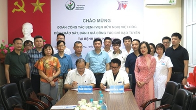 Das Viet Duc Friendship Hospital unterstützt die Ausbildung und überträgt einige fortgeschrittene professionelle Techniken an das Kien An Hospital