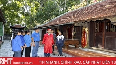 ទស្សនាប្រាសាទបុរាណរាប់ពាន់ឆ្នាំនៅ Ha Tinh