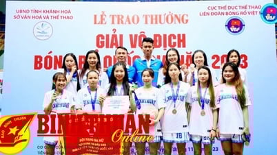 ビントゥアン女子バスケットボールチームが2023年全国大会で銅メダルを獲得