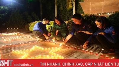 ការ​អុជ​ទៀន​ដើម្បី​រំលឹក​ដល់​ខួប​លើក​ទី​៩២​នៃ​ការ​សោយ​ទិវង្គត​របស់​វីរជន លី ទូត្រុង