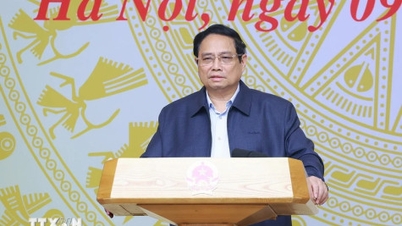 នាយករដ្ឋមន្ត្រី​បាន​ចង្អុល​បង្ហាញ​មេរៀន​សំខាន់ៗ​ចំនួន​៣​ក្នុង​ការ​ធ្វើ​ត្រាប់​តាម និង​ការងារ​ផ្តល់​រង្វាន់។