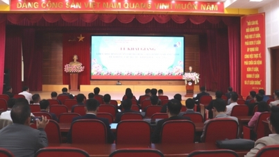 Khai giảng lớp Cao cấp lý luận chính trị hệ không tập trung, khóa 2024-2026