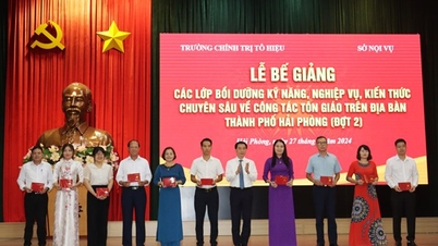 Bế giảng các lớp bồi dưỡng kỹ năng, nghiệp vụ, kiến thức chuyên sâu về công tác tôn giáo trên địa bàn thành phố năm 2024 (đợt 2)