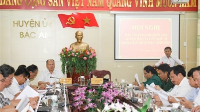 គណៈកម្មាធិការបក្សស្រុក Bac Ai បានរៀបចំសន្និសីទលើកទី១៨