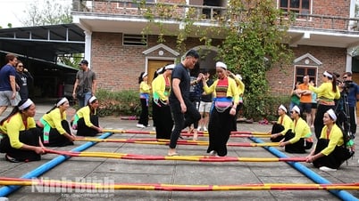 Xây dựng văn hóa con người Ninh Bình văn minh hiện đại