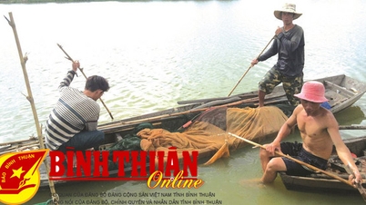 ทะเลลัค - ฤดูกาลตกปลา