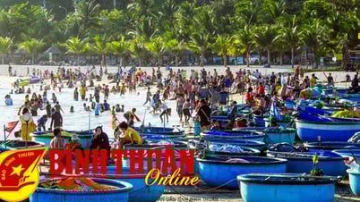 “Nhặt sạn” để du lịch phát triển bền vững