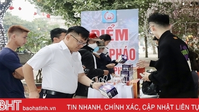 Sức mua tăng mạnh, nhiều loại pháo hoa quốc phòng “cháy hàng” 