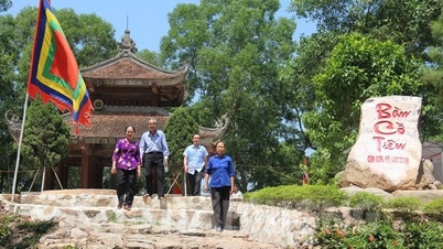 កំពូលភ្នំនិទាឃរដូវ