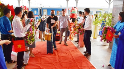 តើមានអ្វីថ្មីអំពីរថភ្លើង "ផ្កាយ 5" Saigon - Da Nang?