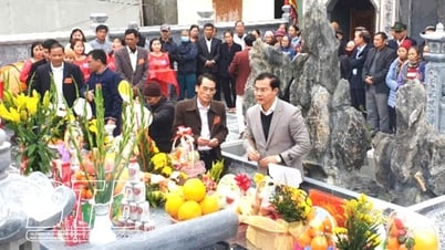 Inauguration of the project to restore and embellish the national historical and cultural relic of Thuan An communal house
