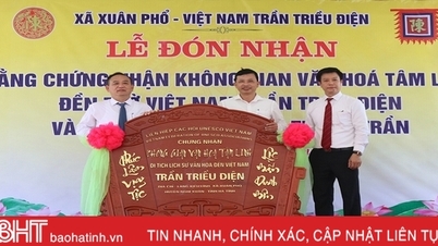 ប្រគល់វិញ្ញាបនបត្រ “លំហវប្បធម៌ខាងវិញ្ញាណ” ដល់ប្រាសាទ Tran នៅ Ha Tinh