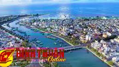 លើកតម្កើង​កម្លាំង​នៃ​សាមគ្គីភាព​ដ៏​ធំធេង កសាង​ប្រទេស​ឲ្យ​មាន​ភាព​រីកចម្រើន និង​មាន​សុភមង្គល