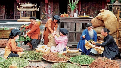 Exploiting cultural values ​​to serve tourism development business