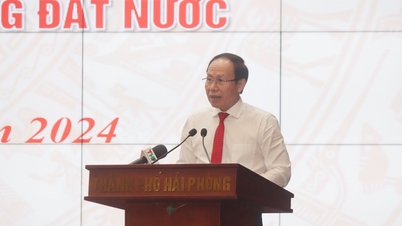Hai Phong ខិតខំប្រែក្លាយទីក្រុងកំពង់ផែបៃតង ស៊ីវិល័យ និងទំនើប។