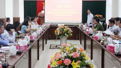 Tọa đàm giải pháp nâng cao chất lượng dịch vụ hành chính công trực tuyến hướng đến chính quyền số trên địa bàn tỉnh